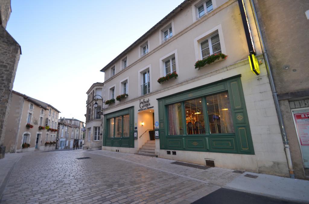 Logis Hotel Le Saint Georges Vivonne Exteriör bild