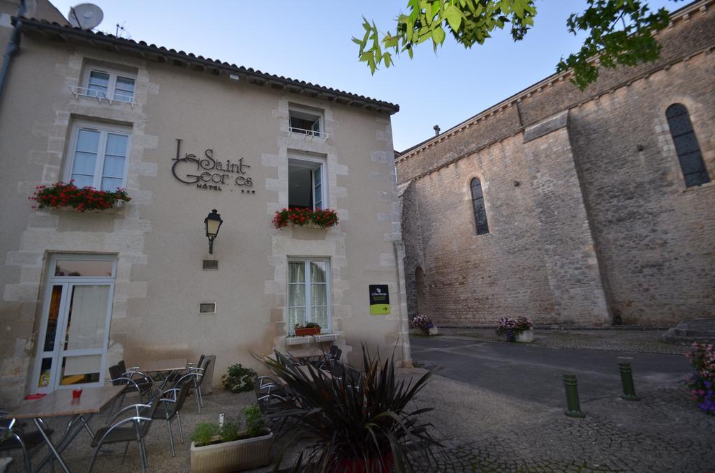 Logis Hotel Le Saint Georges Vivonne Exteriör bild